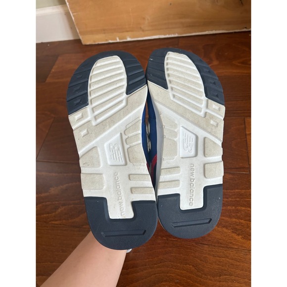 New Balance Boys/Mens Blue Red White Athletic Sneakers Shoes Team Royal Sz 5.5 M - Picture 9 of 10